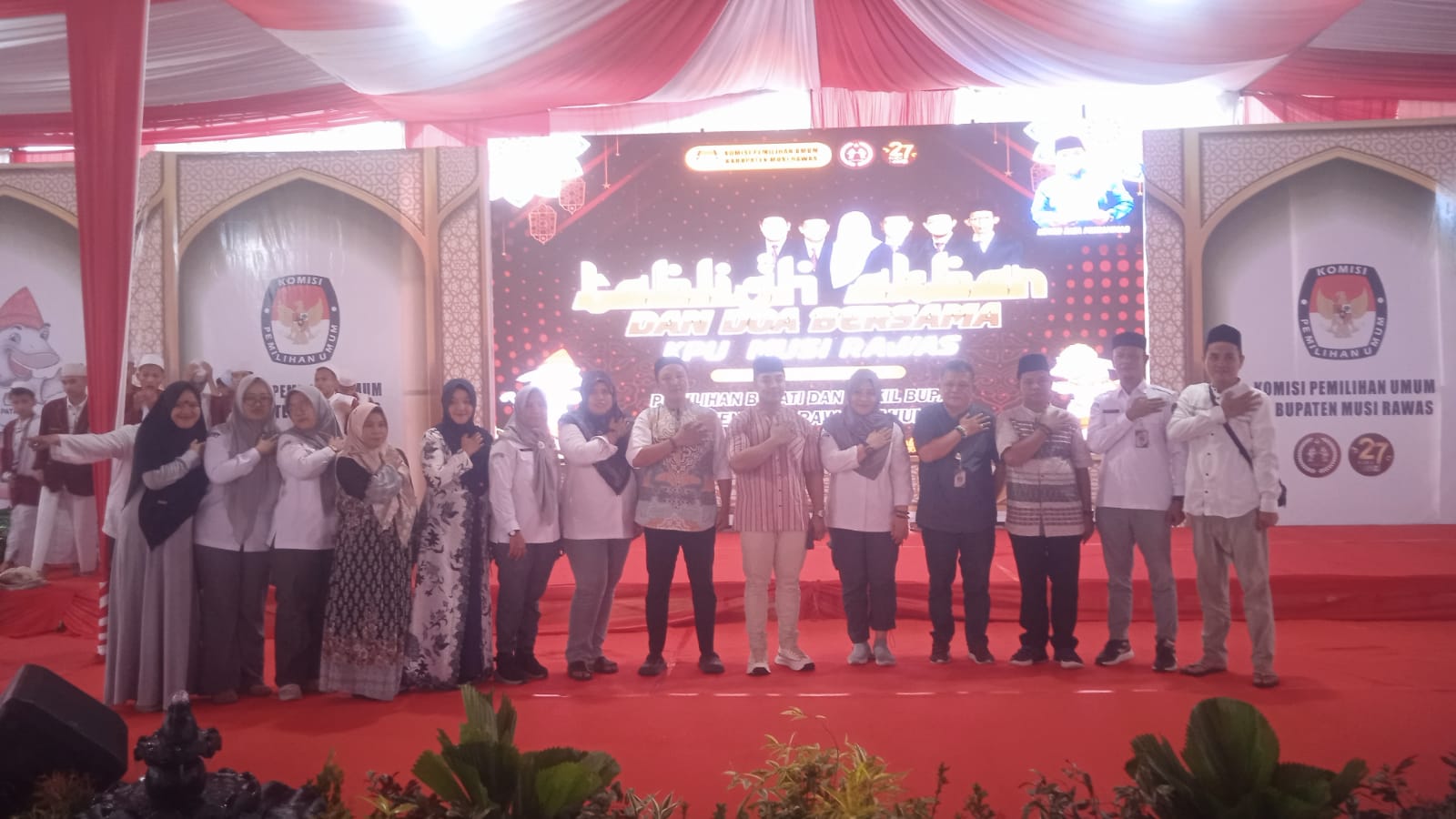 KPU Musi Rawas Gelar Tabligh Akbar dan Doa Bersama Ustadz Riza Muhammad, Ania Trisna: Jangan Golput