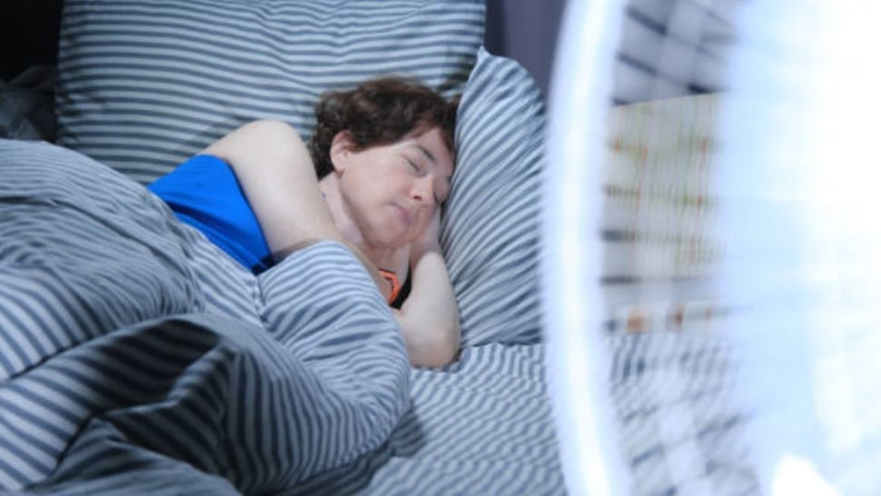 8 Bahaya Tidur Pakai Kipas Angin, Nomor 3 Sebabkan Kematian, Mitos Atau Fakta  