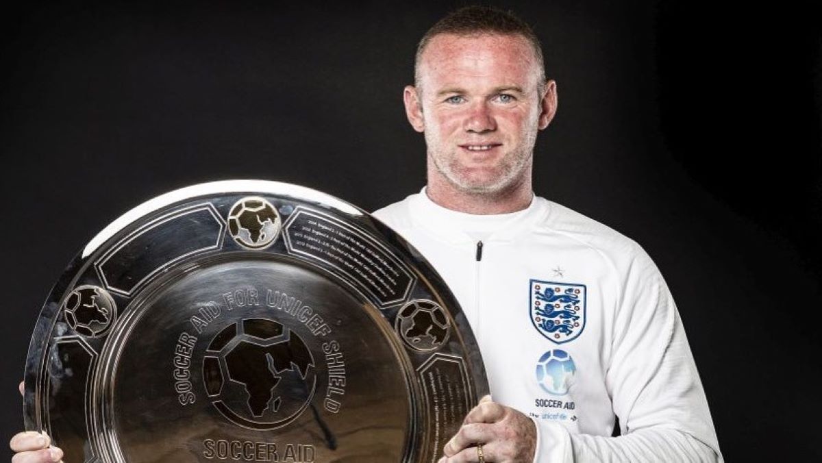 Alasan Wayne Rooney Tidak Pernah Menyanyikan Lagu Kebangsaannya sendiri