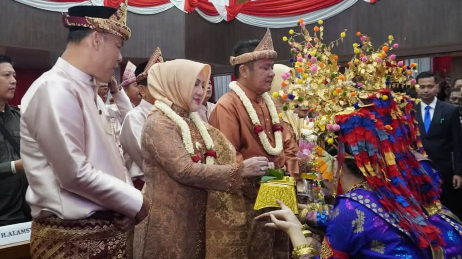 HUT ke-82 Musi Rawas, Bupati Hj Ratna Machmud Ajak Masyarakat Bersatu