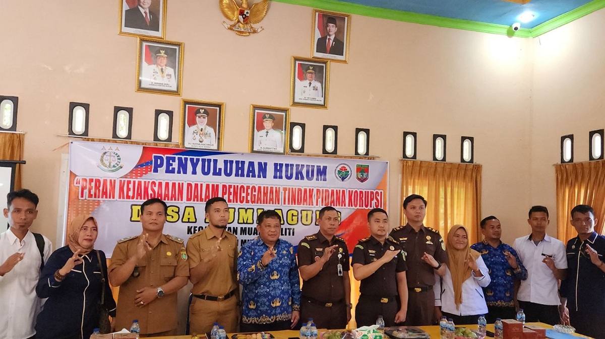 Sasar Aparatur Desa, Kejari Musi Rawas Adakan Penerangan Hukum Jaksa Garda Desa di Muara Beliti dan Purwodadi