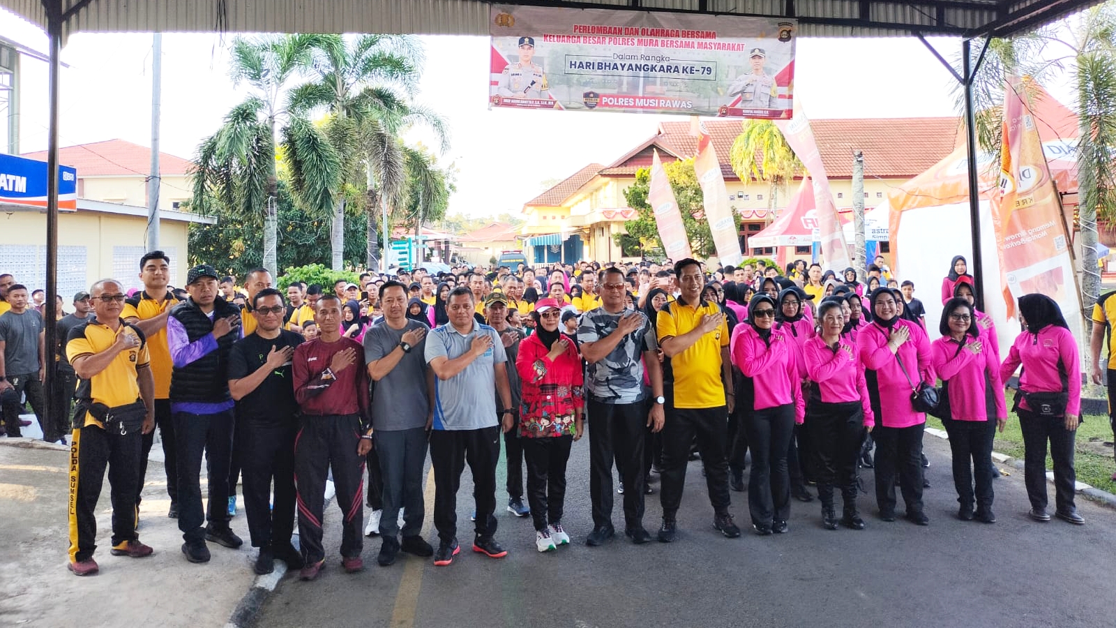    Harmoni Penjara-Polisi: Kalapas Narkotika Meriahkan Bhayangkara di Musi Rawas! 