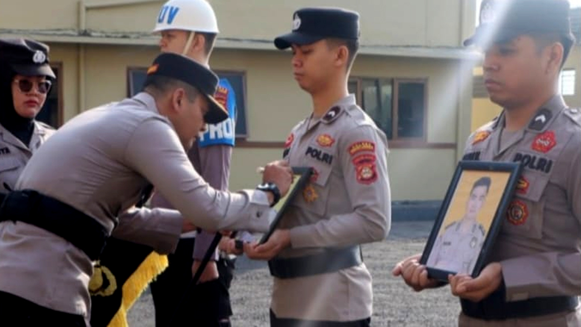 Terlibat Narkotika, 2 Anggota Polres Empat Lawang Dipecat