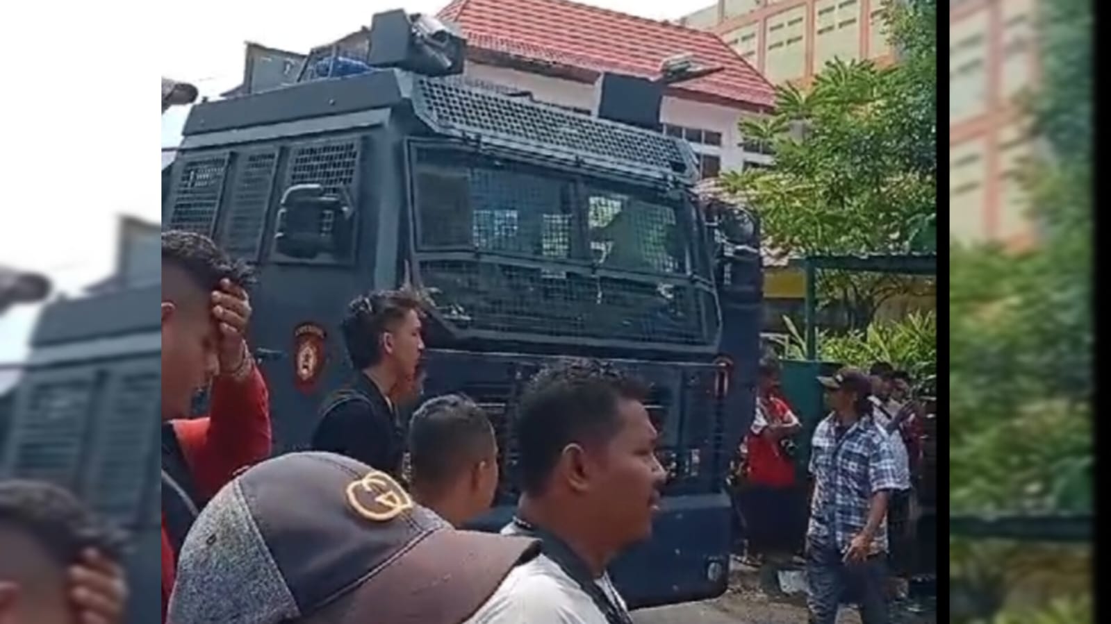 Kebakaran Belakang Koramil Lubuk Linggau, Polisi Kerahkan Mobil Water Cannon