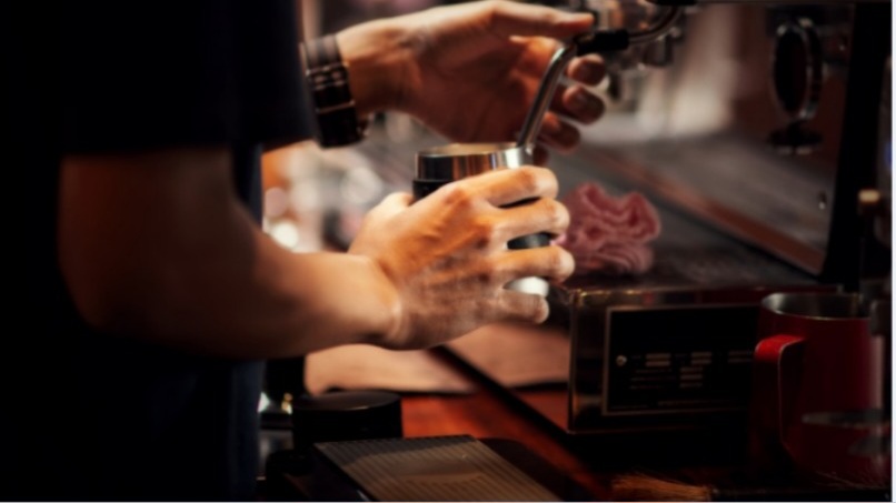 Lowongan Kerja Terbaru di Kedai Kopi Lubuk Linggau, Cek Kualifikasi dan Posisinya di Sini