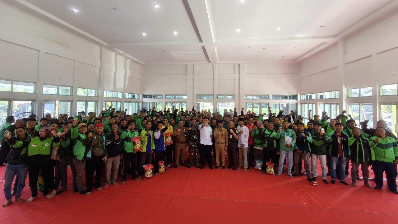 Komunitas Ojol dan Pemkot Lubuk Linggau Kirim Doa untuk Affan Kurniawan