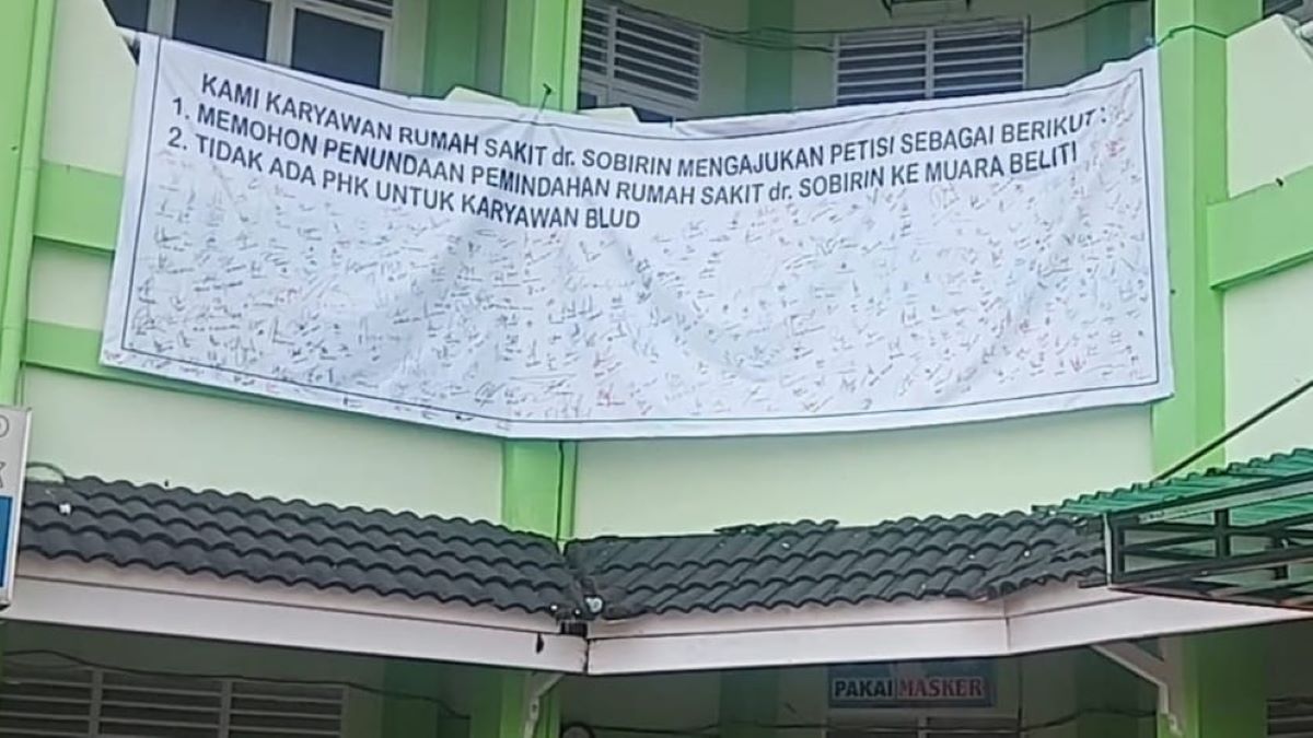 Ada Ancaman Bagi Pegawai yang Menolak Relokasi RS dr Sobirin, Spanduk Petisi Wajib Diturunkan