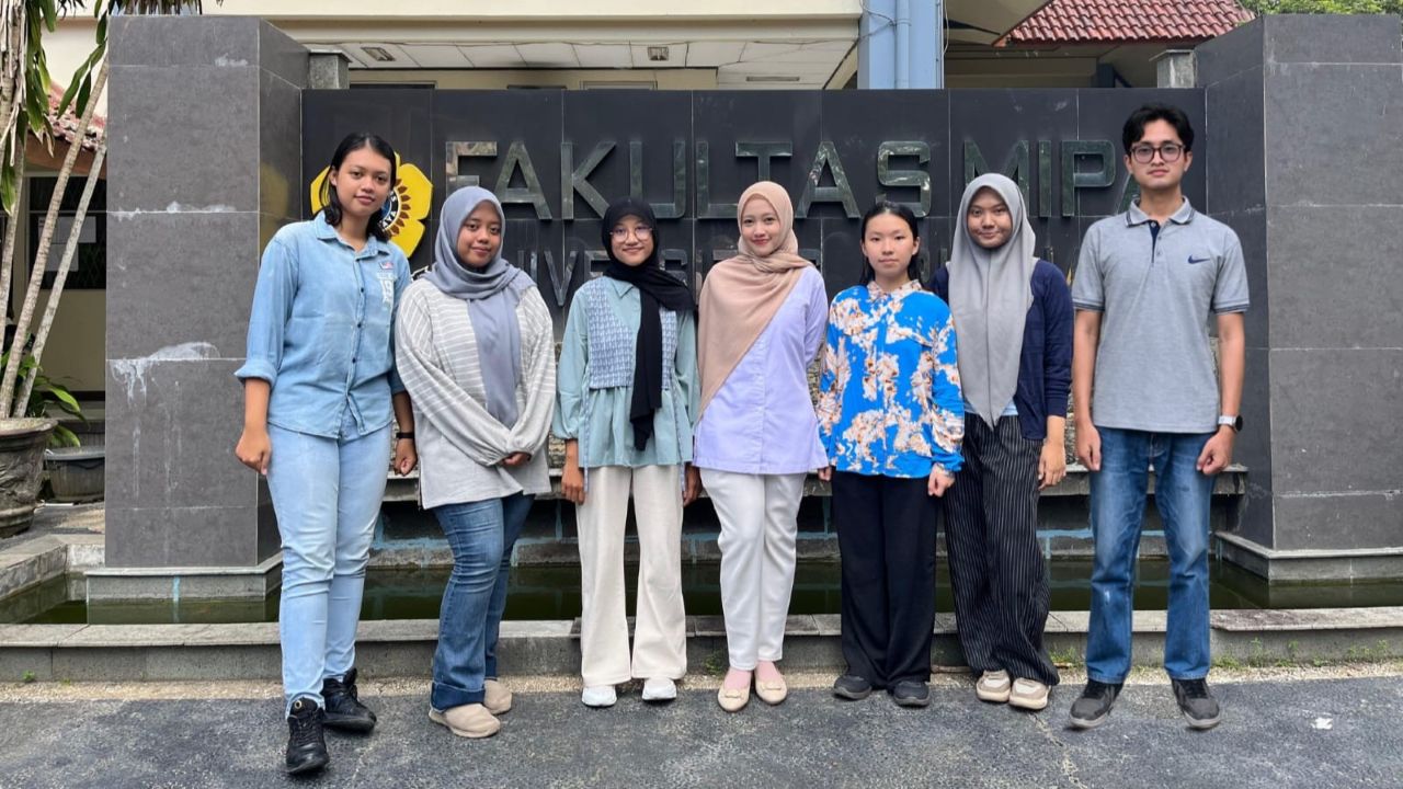 Rumput Fatimah: Antara Mitos Tradisional dan Fakta Medis dalam Persalinan