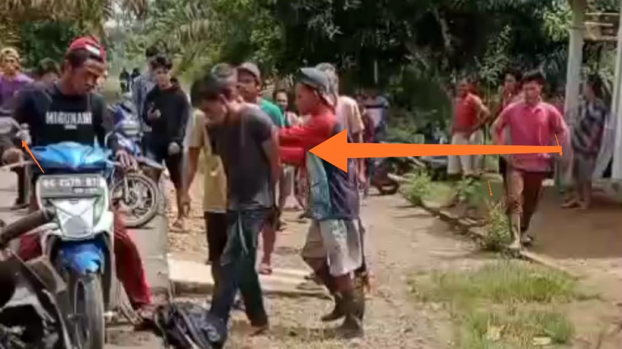 Anak di Musi Rawas Ketakutan Saat 2 Bandit Masuk ke Rumah, Pelaku Dikepung Massa Saat Berenang