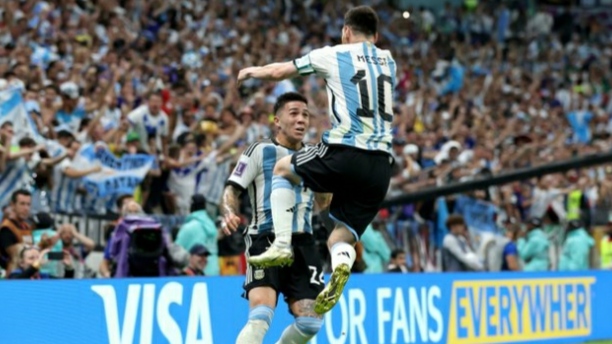Argentina 2 vs 0 Meksiko: Asa La Celeste Segel 16 Besar