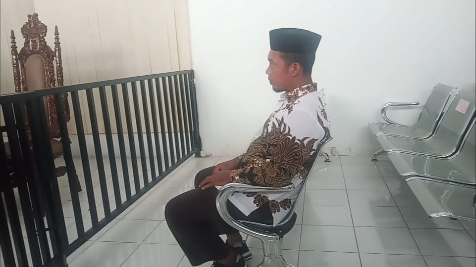 Kabar Terbaru Guru Sularno di Pengungsian, Setelah Keluarga Korban Tidak Terima Vonis Hakim