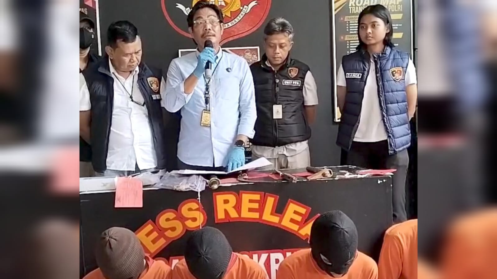 Pelajar di Lubuk Linggau Dibacok dan Dikeroyok 7 Orang, 5 Pelaku Dijemput Macan Linggau, Ini Motifnya 