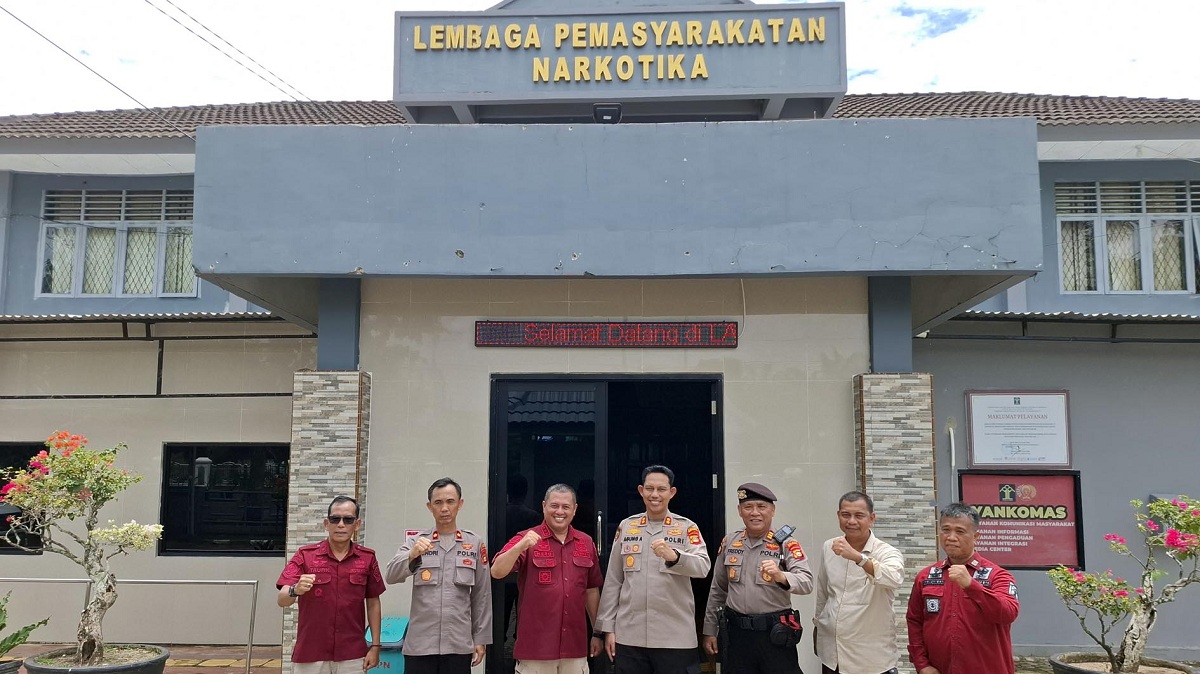 Kalapas bersama Kapolres Tinjau Pelayanan Publik dan Program Ketahanan Pangan di Lapas Narkotika Muara Beliti