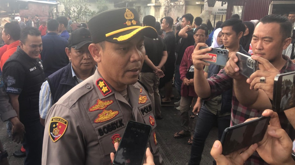 Ada Suara Ledakan, 7 Kios Depan Stasiun KA Lubuk Linggau Terbakar, Ini Penjelasan Polisi