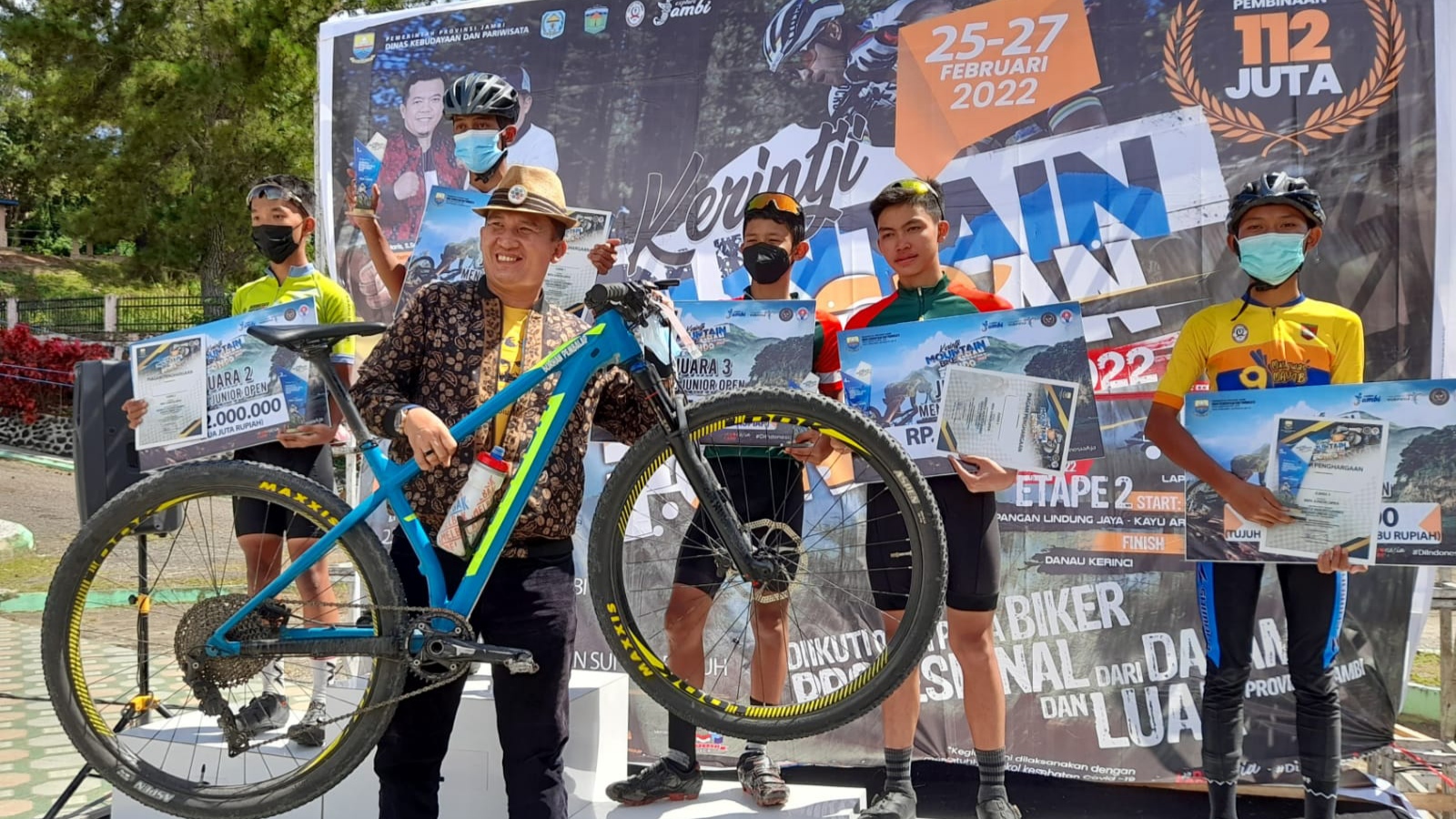 Atlet Sepeda Lubuklinggau Raih Podium di Kerintji Mountain Bike Gran Fondo 2022