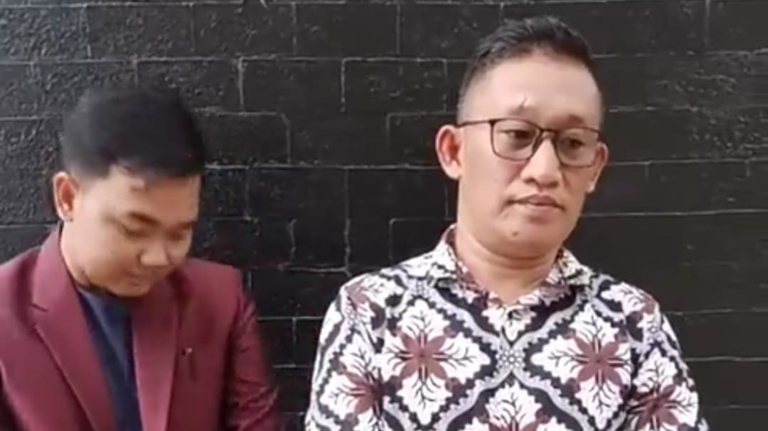Siti Zahro, Bendahara Bawaslu Muratara Ajukan Justice Collaborator