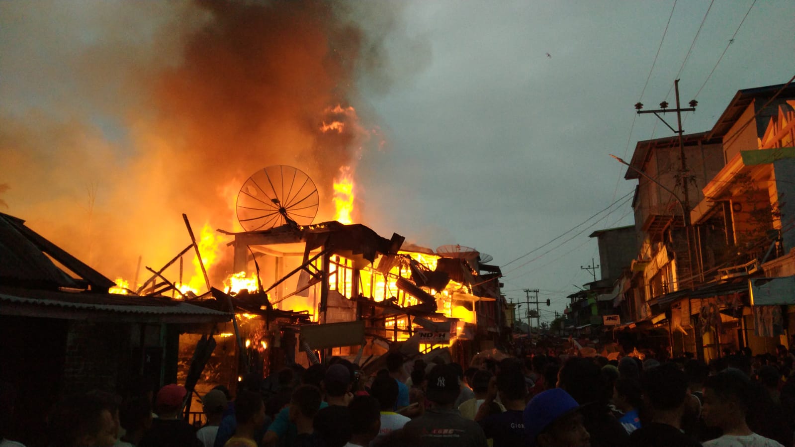 Jelang Buka Puasa, Kebakaran di Permukiman Warga Pasar Pendopo