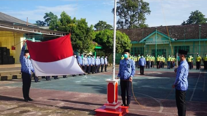 Lapas Narkotika Peringati Hari Pendidikan Nasional