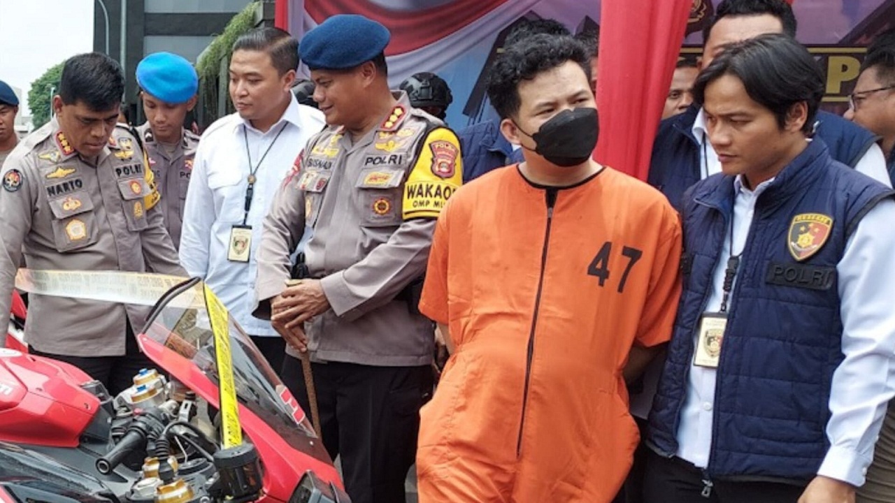 Inilah Tampang Bos Batu Bara Ilegal Asal Muara Enim, Rugikan Negara Rp540 miliar, Ditangkap di Apartemen