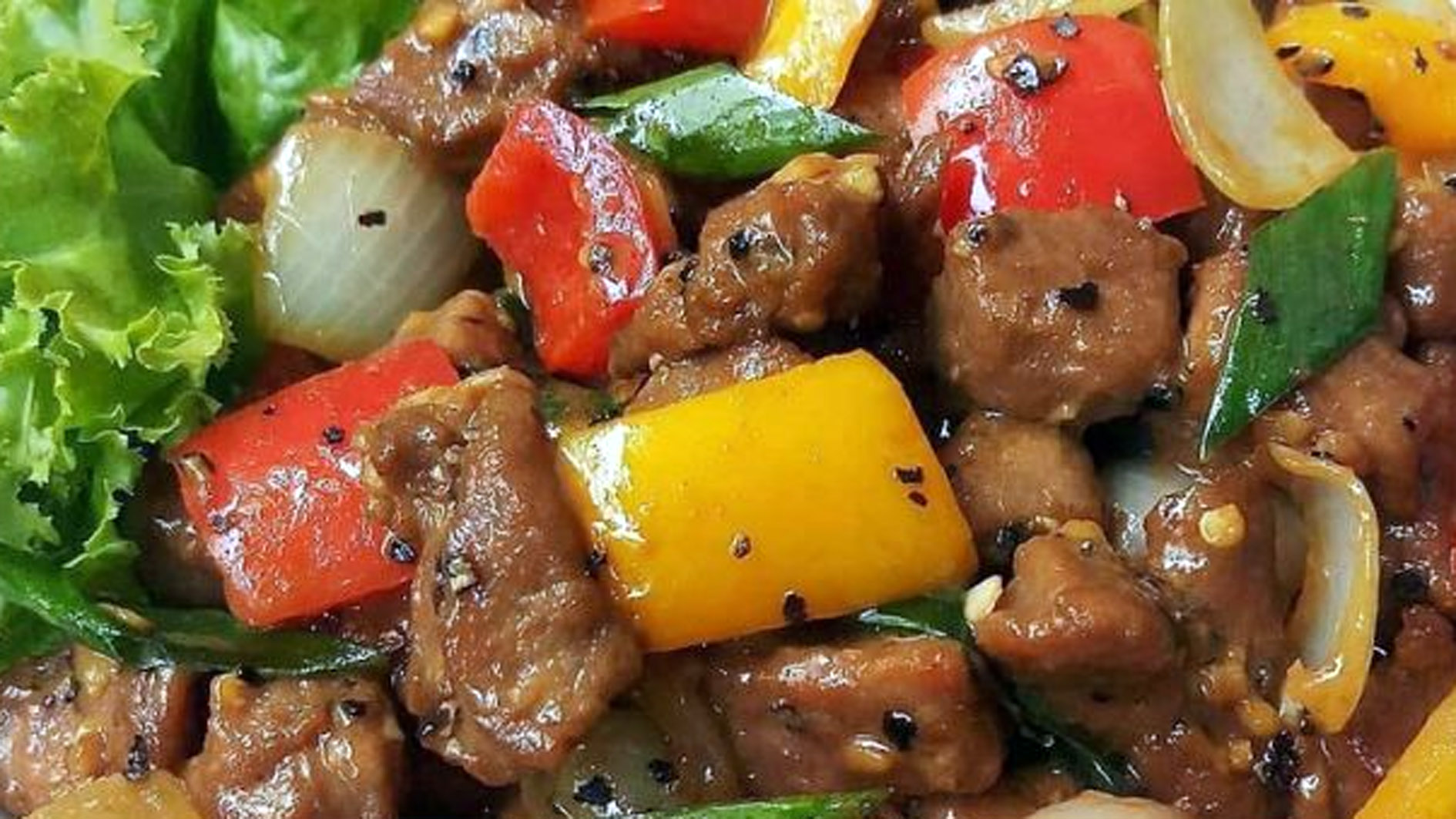 Kreasikan Daging Kurban Idul Adha 2023 Anda dengan Tumis Sapi Lada Hitam, ini Resepnya