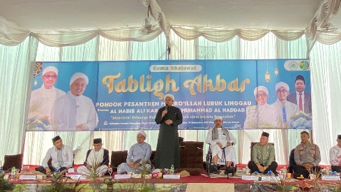 Peringati Maulid Nabi, Ribuan Jamaah Hadiri Tabligh Akbar di Pondok Pesantren Mazro'illah Lubuk Linggau