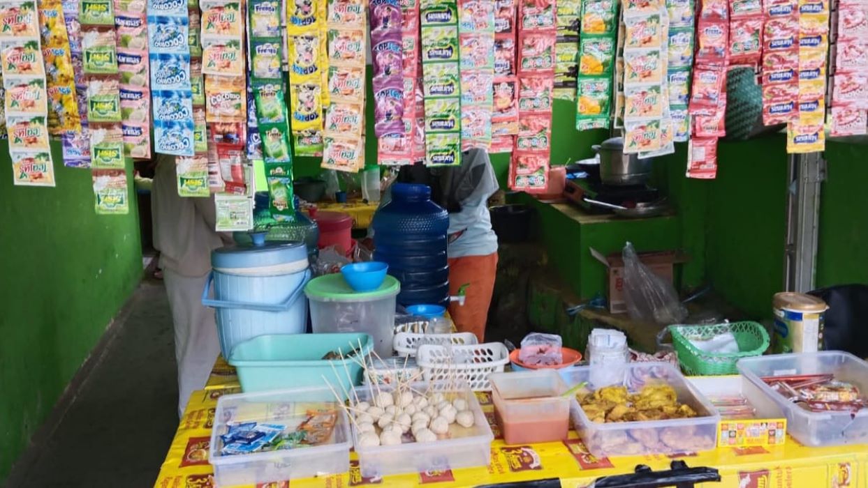 Sekolah di Lubuk Linggau Cek Kantin, Imbas Pelajar Keracunan Minuman Semprot di Palembang