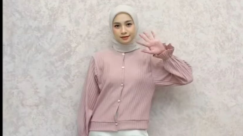 Belanja Baju Kekinian di Santiyah Fashion Lubuk Linggau, Ada Promo Beli 2 Gratis 1, Harga Mulai Rp35 Ribu Saja