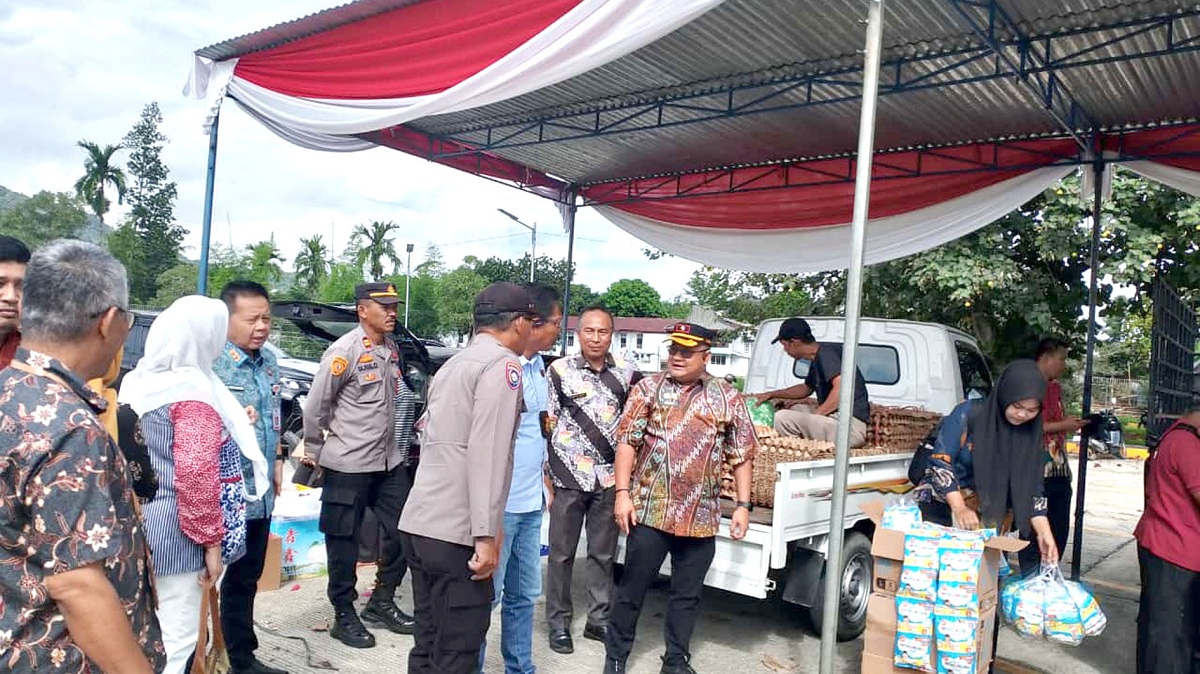 Jelang Natal dan Tahun Baru 2025, Disperindag Lubuk Linggau Gelar Bazar Pasar Murah