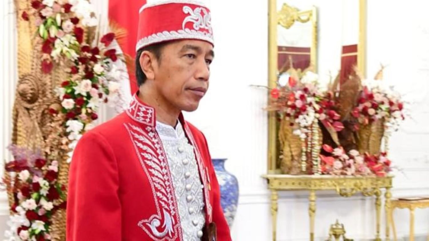 Baju Adat yang Simpel untuk HUT RI ke-78, Bisa Padu Padan Sendiri dan Bergaya Seperti Jokowi