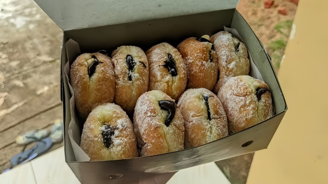 Aneka Kue dan Donat Ada di Dapoer Athalla Lubuk Linggau, Harga Terjangkau Kualitas Terbaik