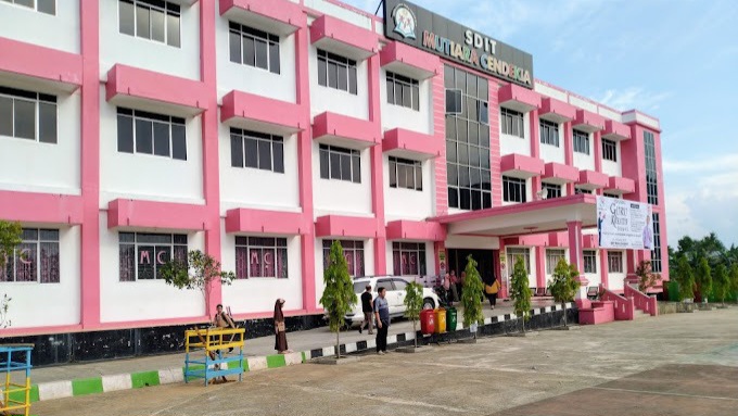 Minat Gabung di SIT Mutiara Cendekia Lubuk Linggau, Sekarang Lagi Buka Lowongan Staff Psikologi Sekolah