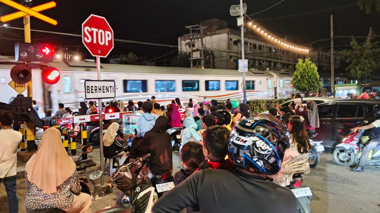 Jelang Nataru, Tiket KA Bukit Serelo dan KA Ekspres Rajabasa Habis Terjual, Ada Penambahan Gerbong