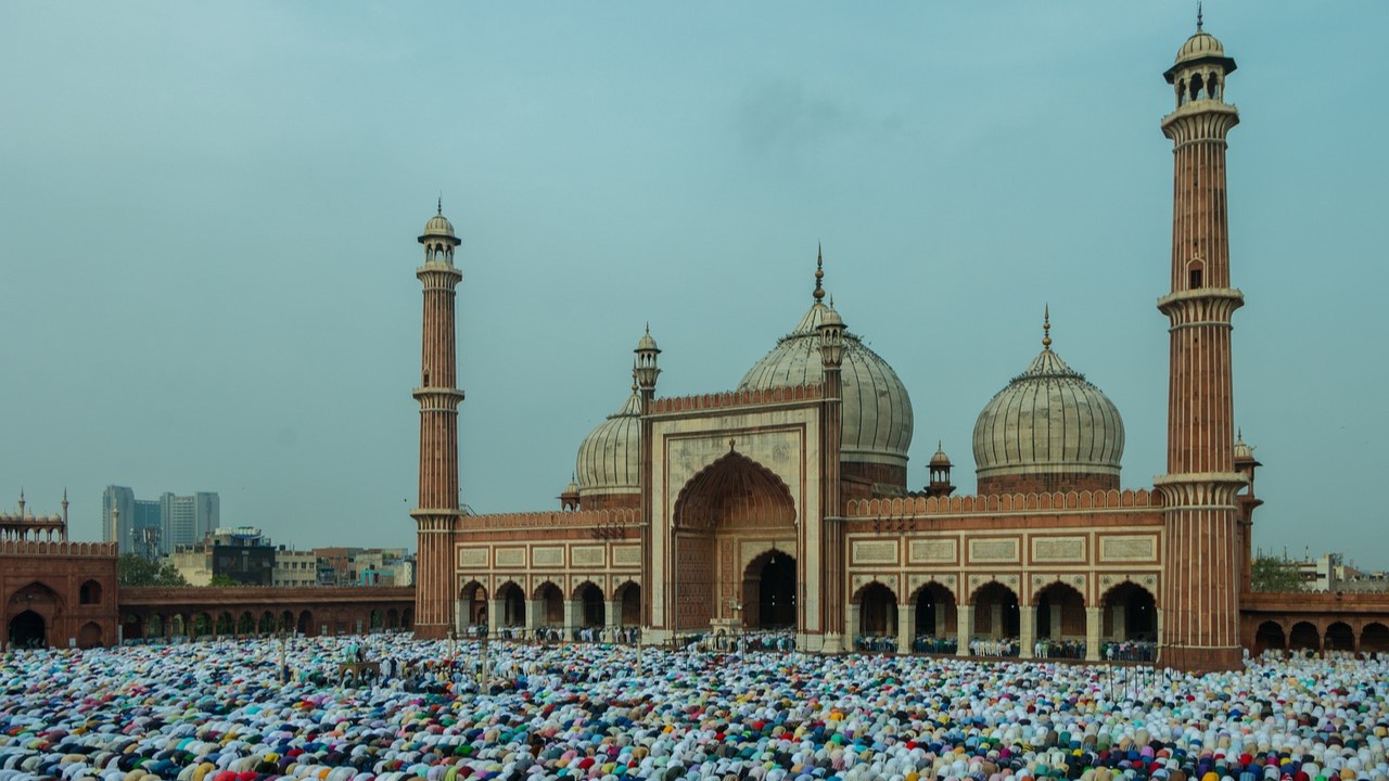 Bacaan Takbir dan Cara Salat Idul Adha yang Sesuai dengan Dalil, Agar Tidak Salah