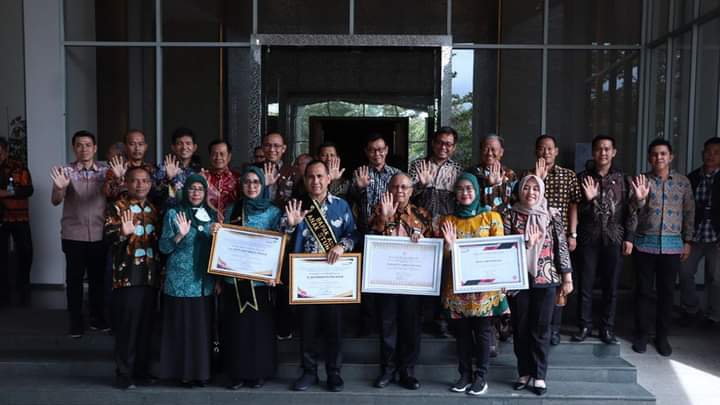 Pemkot Lubuklinggau Terima Anugerah dari BKKBN Pusat Atas Pencapaian Penurunan Stunting