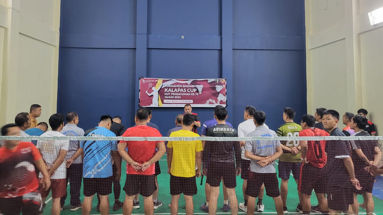 Sambut HUT Pengayoman ke-79, Kalapas Narkotika Kelas IIA Muara Beliti Gelar Turnamen Badminton