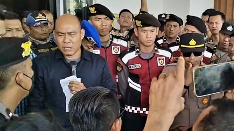 Terima Massa Pendemo, Ketua DPRD Musi Rawas Marah Besar, Apa Pemicunya