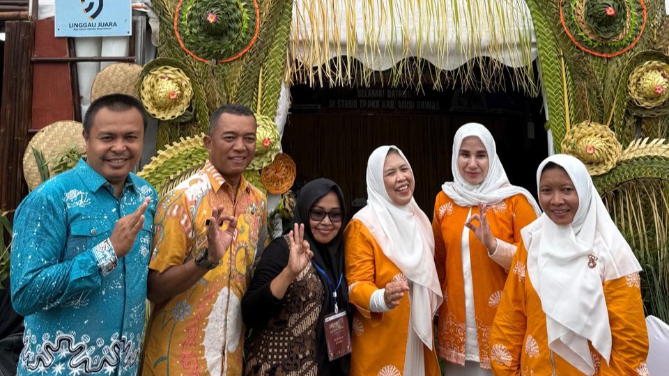 Stand Dinas Koperasi dan UKM Musi Rawas Ikut Meriahkan Festival Rempah Sumsel 2025
