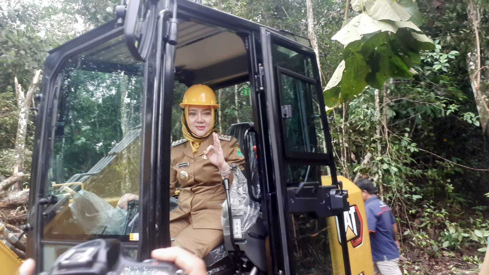 Bupati Musi Rawas Larang Warga Buka Lahan dengan Membakar, Sebab Sudah Ada Alat Berat