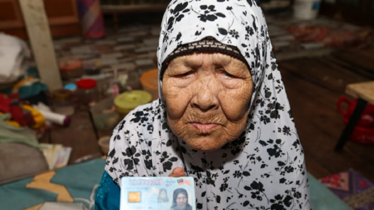 Nenek 112 Tahun di Malaysia Bersedia Dilamar, Siap untuk Menikah ke-8 Kalinya, Cek Faktanya