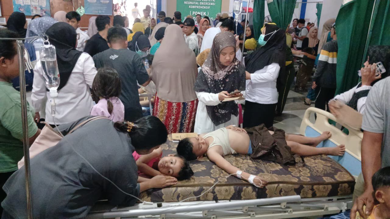 Ratusan Pelajar di Lebong Bengkulu Keracunan, Diduga Akibat Menu MBG