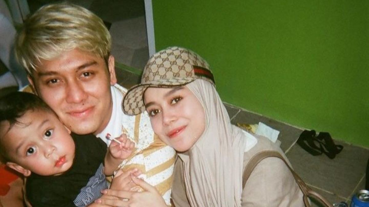 Lesti Kejora dan Rizky Billar Ikut Andil Dalam Memberi Bantuan Kemanusiaan Untuk Palestina