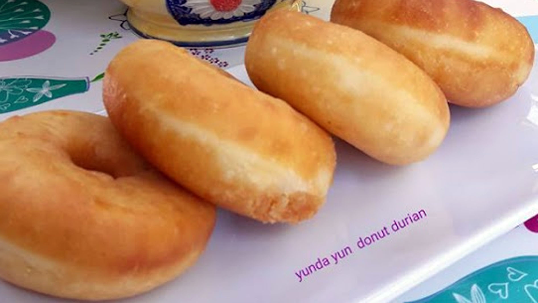 Donut Durian yang Lembut, ini Resep, Cara Membuat dan Tipsnya, Yuk Mom Dicoba!