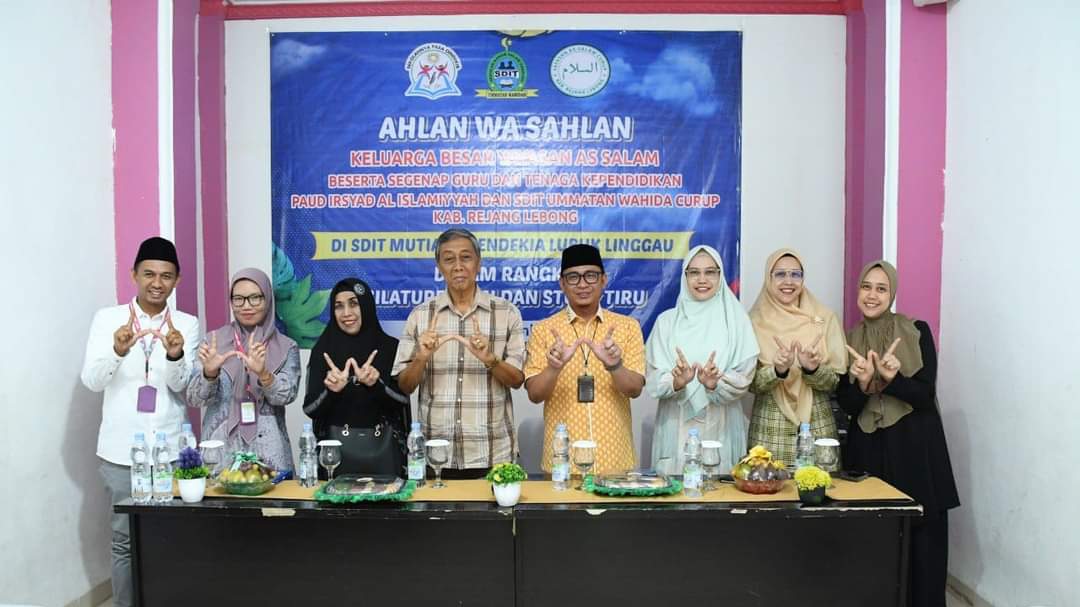 Tingkatkan Kualitas Pendidikan, Yayasan As Salam Curup Study Tiru di SIT Mutiara Cendekia Lubuk Linggau