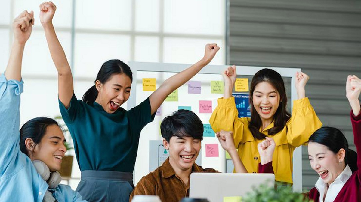 Sedih Usai Libur Panjang Lebaran 2025, Atasi dengan 8 Tips Kembali Semangat Bekerja Ini!
