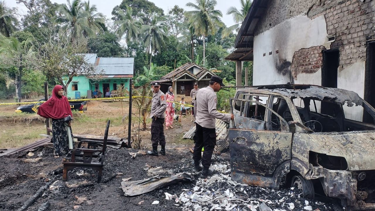 Rumah Guru di BTS Ulu Musi Rawas Terbakar, Rambatan dari Rumah Mertua di Sebelah