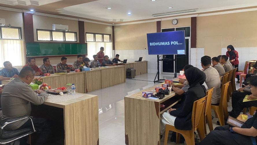 Polres Lubuk Linggau Gelar Pelatihan Kehumasan, ini Pesan Wakapolres 