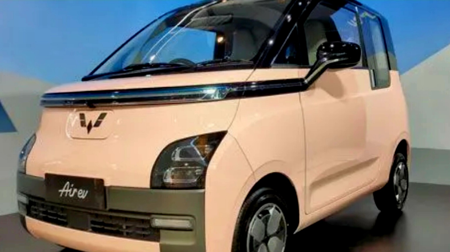 Komparasi Spesifikasi dan Harga 4 Mobil Listrik Mini Yang Populer di Indonesia