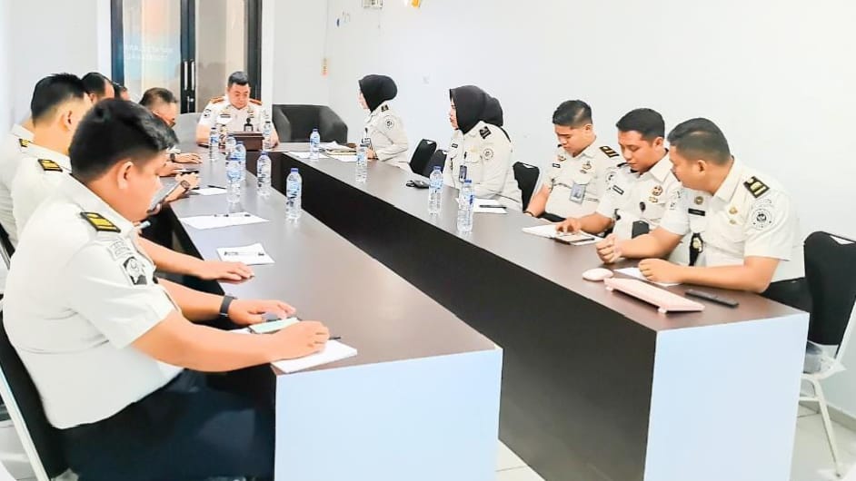 Konsolidasi Tanpa Kompromi, Kalapas Narkotika Muara Beliti Pimpin Rapat Strategis Pejabat Struktural