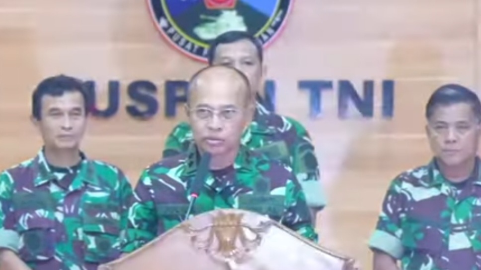 Panglima TNI Evaluasi Mendalam, Upaya Pembebasan Pilot Susi Air, Gugurkan 1 Prajurit
