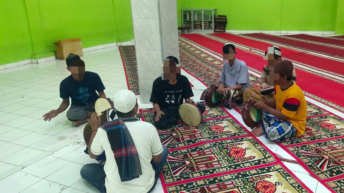Tunjukkan Kreativitas dan Semangat Kebersamaan, WBP Lapas Narkotika Muara Beliti Latihan Rebana